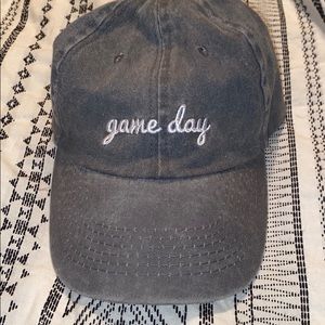 Cute hat! Adjustable back.